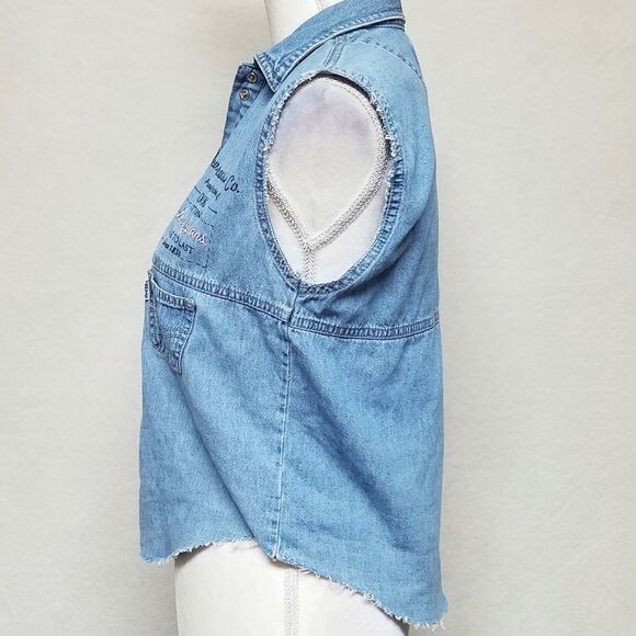 VINTAGE 96 Levi's Raw Cut Sleeveless Chambray Top - Picture 8 of 13